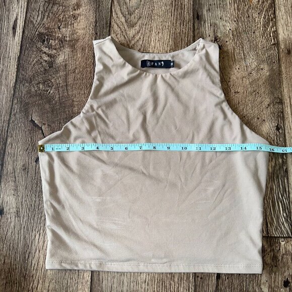 E FAN Medium Women's Taupe Tank Top Buttery Soft High Neck Cropped - Picture 7 of 12